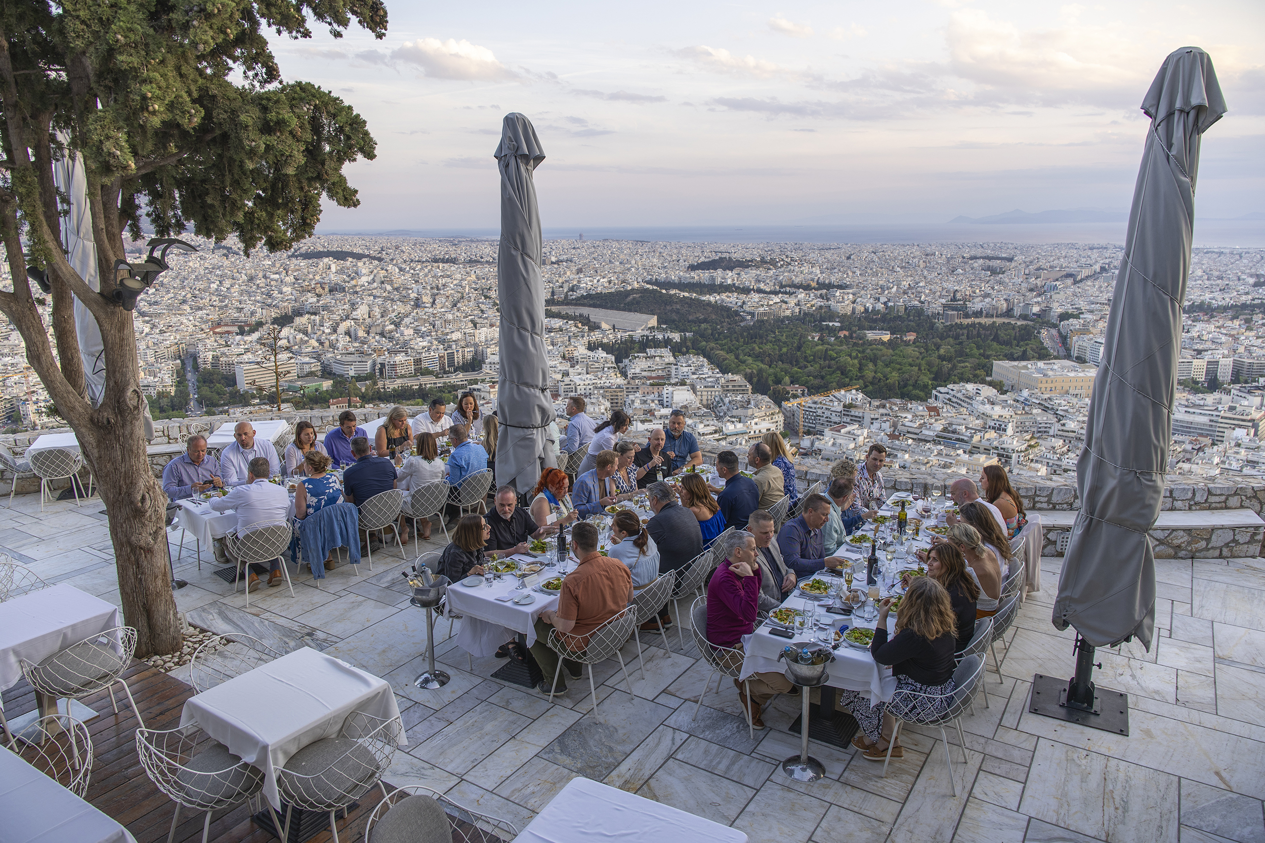 Formal dinner event at a luxury incentive travel venue